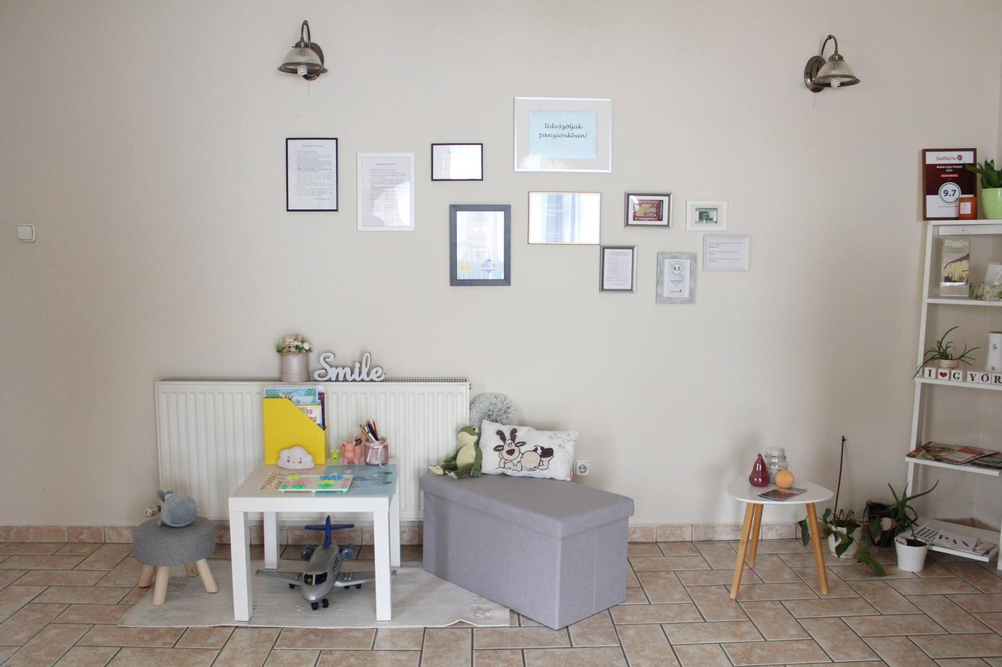 Kiskut Liget Pension Győr Extérieur photo